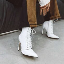 bottines talon effet croco blanc mannequin