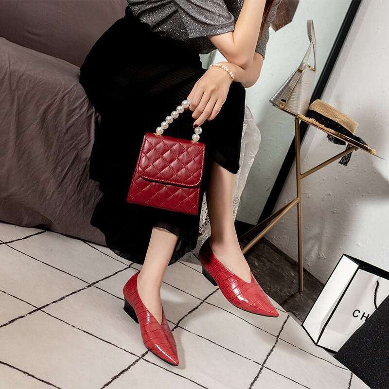 escarpin croco rouge pour femme