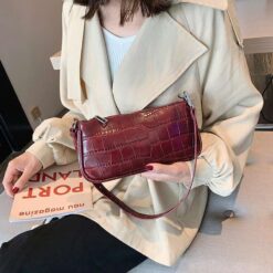 petit sac à main croco rouge