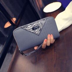 portefeuille femme effet croco gris