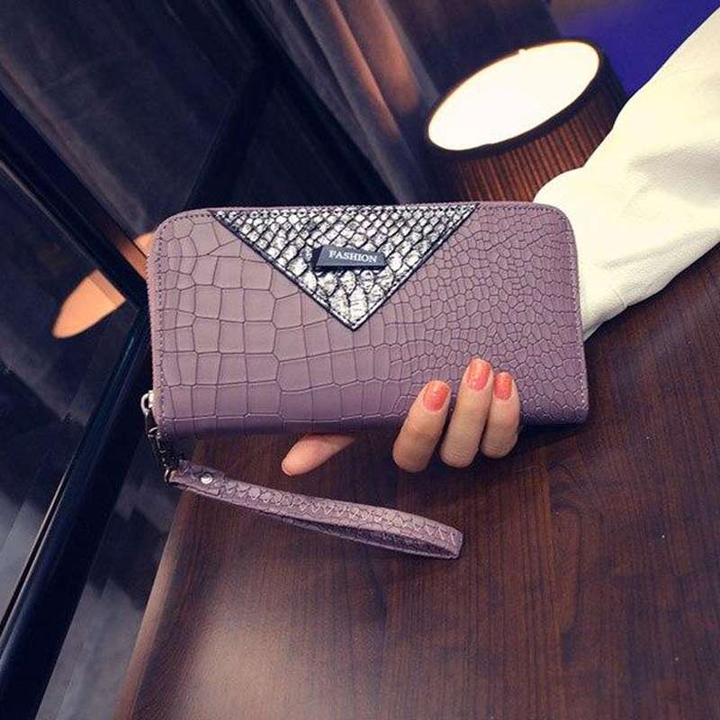 portefeuille femme effet croco rose