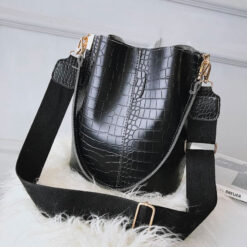 sac crocodile noir pour femme