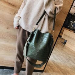 sac imitation croco vert foncé