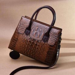 sac marron croco modèle
