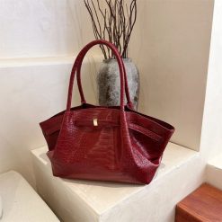 sac à main alligator rouge