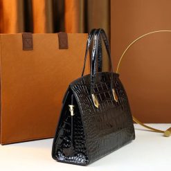 sac à main crocodile noir vernis