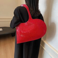 sac à main effet croco rouge