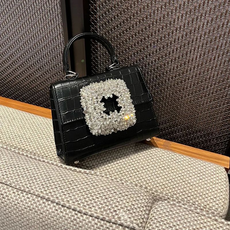 sac bandoulière effet crocodile noir