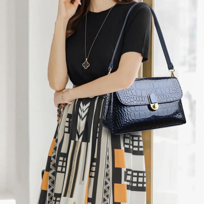 sac croco bleu marine