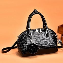 sac crocodile noir vernis