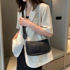 sac imitation croco noir